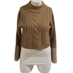 [Saltaire] Crop Top with Fur Sleeves